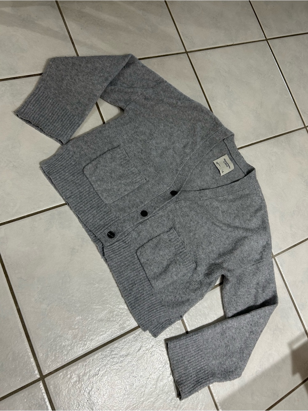 Abercrombie & Fitch Light Gray V-Neck Button Cardigan